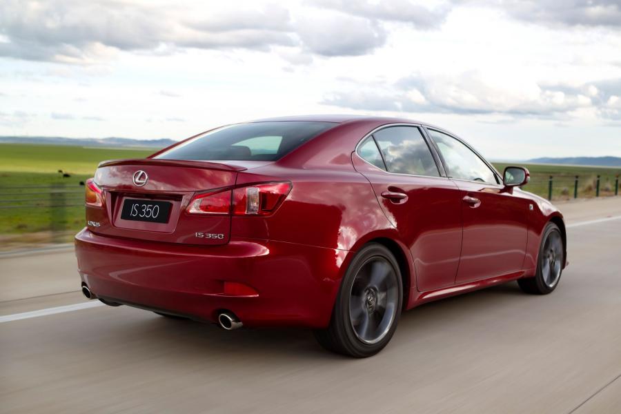  Lexus IS350 Sports Luxury 2011 года  (фото 11 из 13)